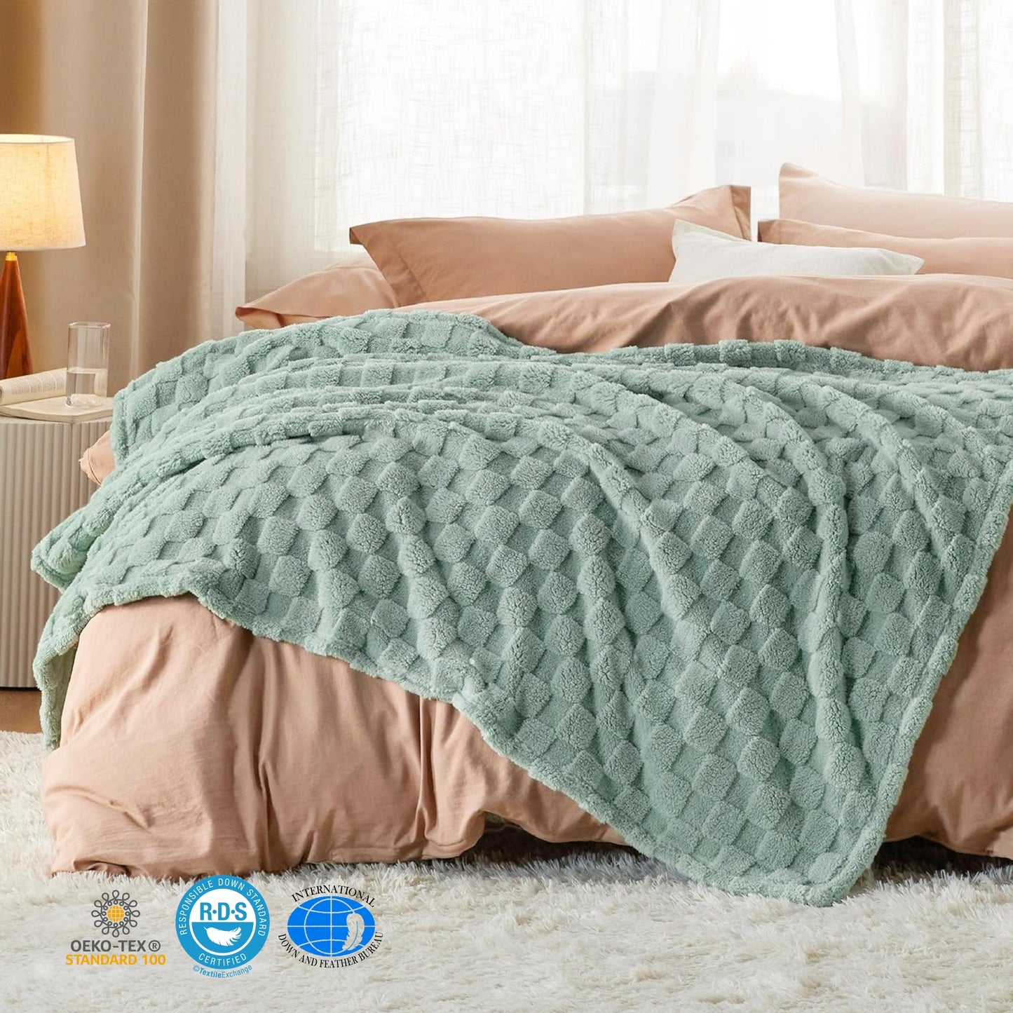 Slumblr® Cozy Checkered Fleece Throw Blanket