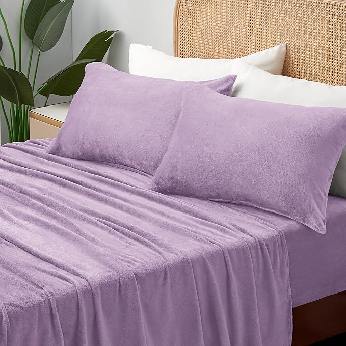 Slumblr® Flannel Fleece Bedding Set