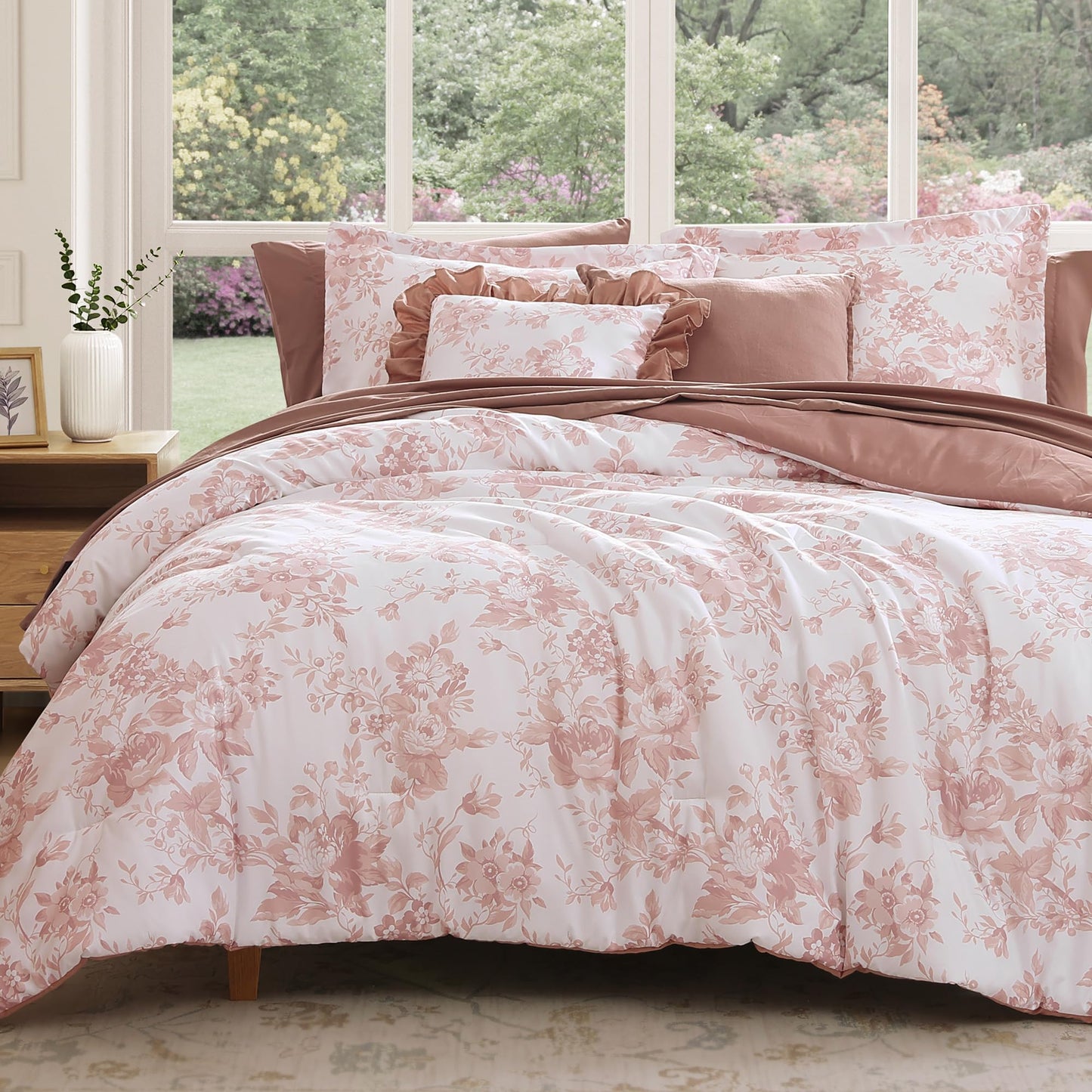 Slumblr® 3-Piece Floral Duvet Cover Set