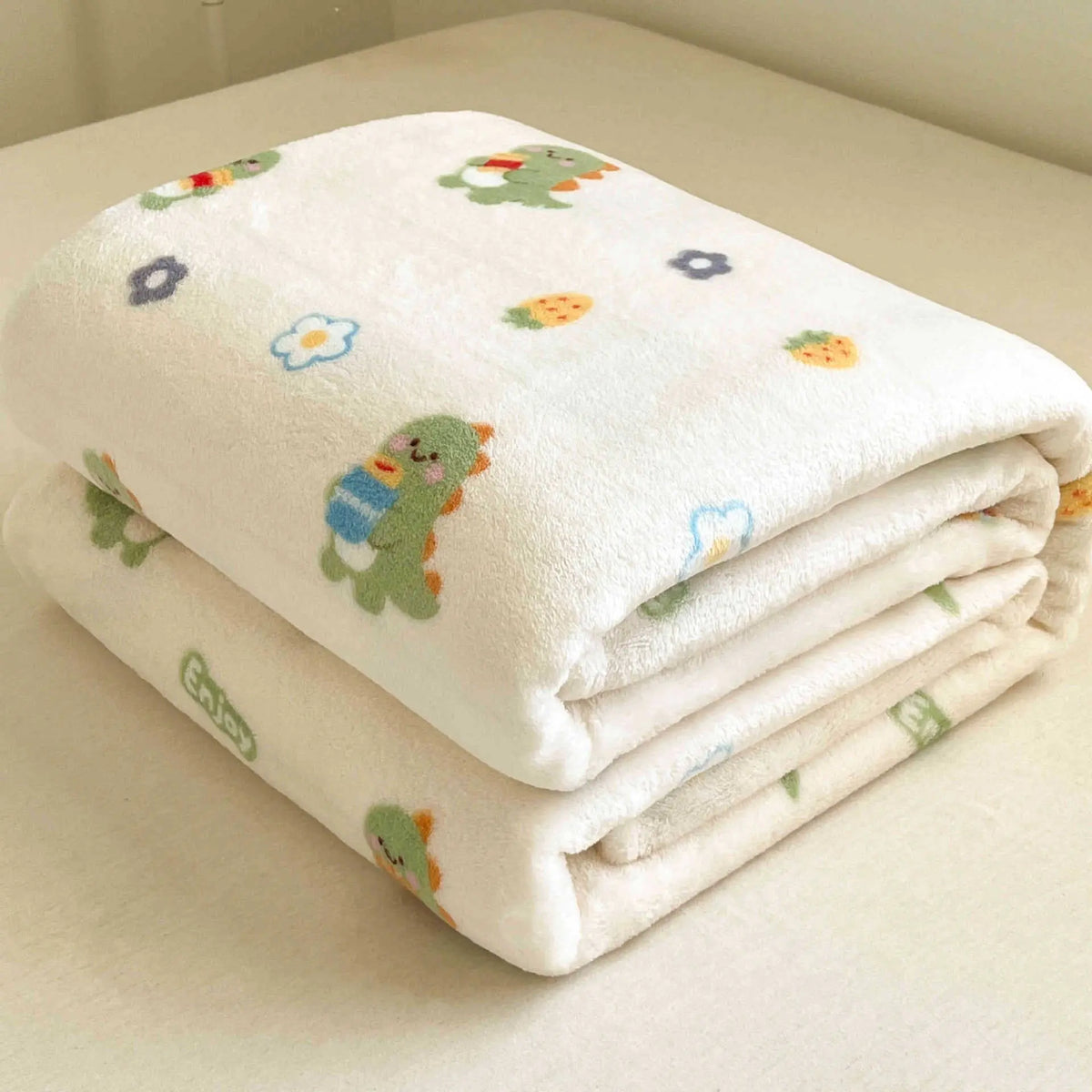 Milk Fleece Blanket Office Shawl Nap Air Conditioning Blanket Cloud Mink Velvet Student Dormitory Lunch Break Small Quilt Sofa Cover