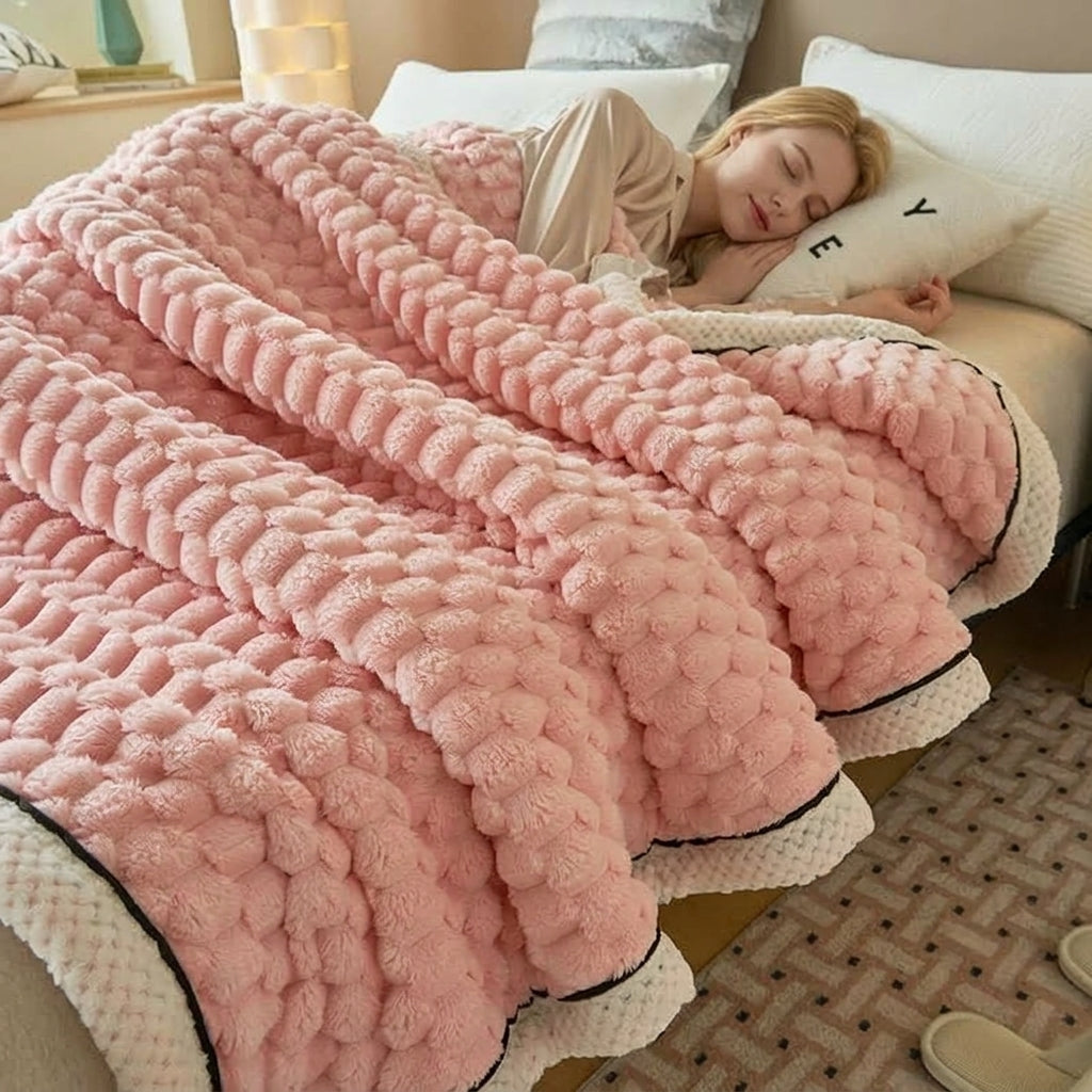 Slumblr® Thick Flannel Velvet Fleece Blanket