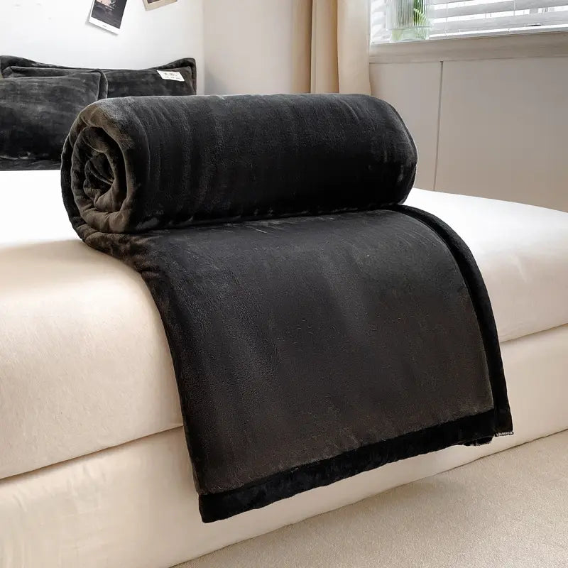 Slumblr® Milk Velvet Blanket