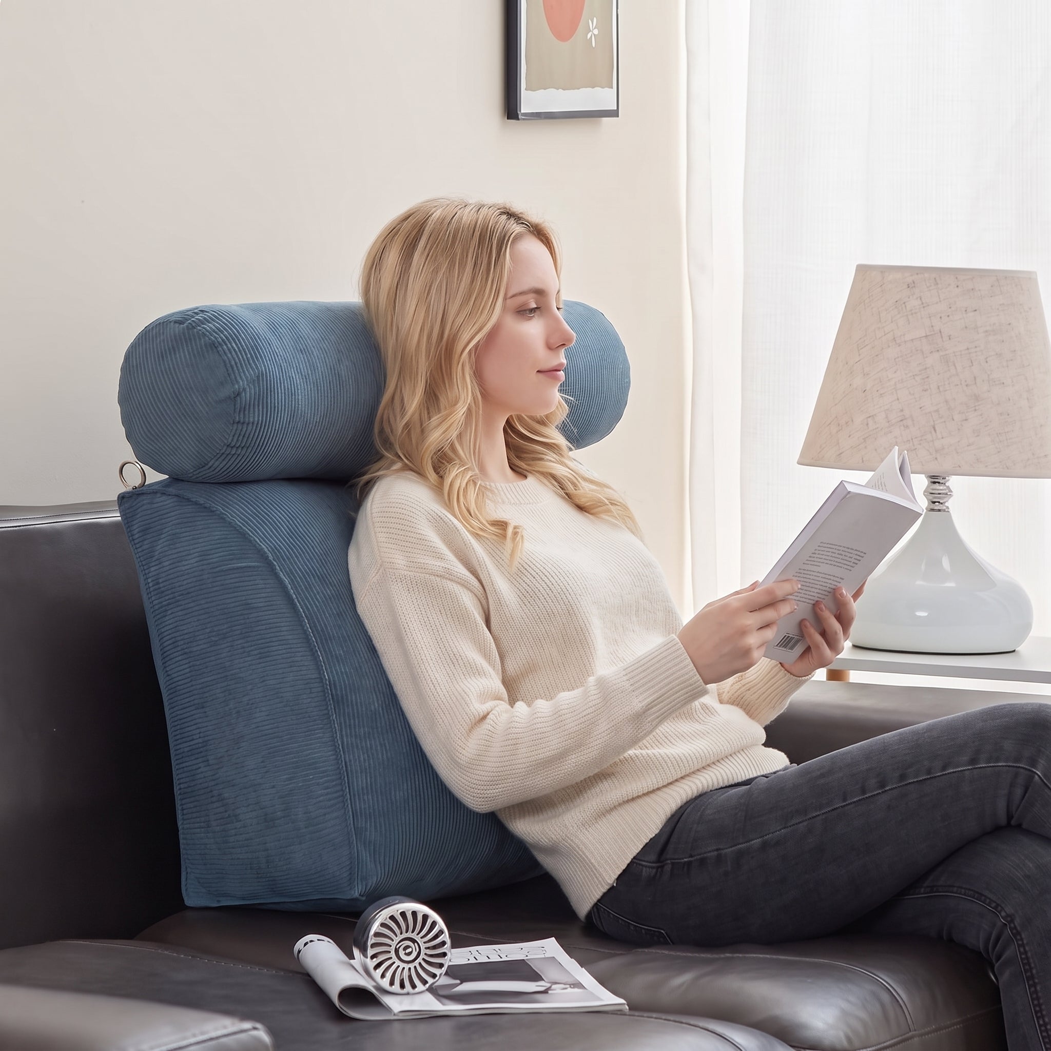 Slumblr® Triangle Reading Cushion