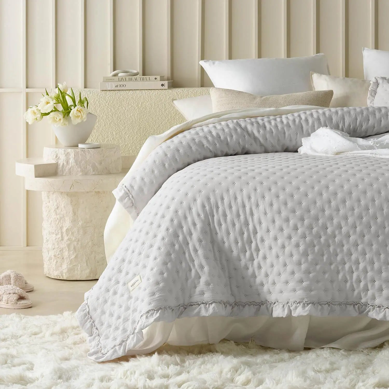 Slumblr® Ultra Soft Ruffle Mattress Cover Slumblr