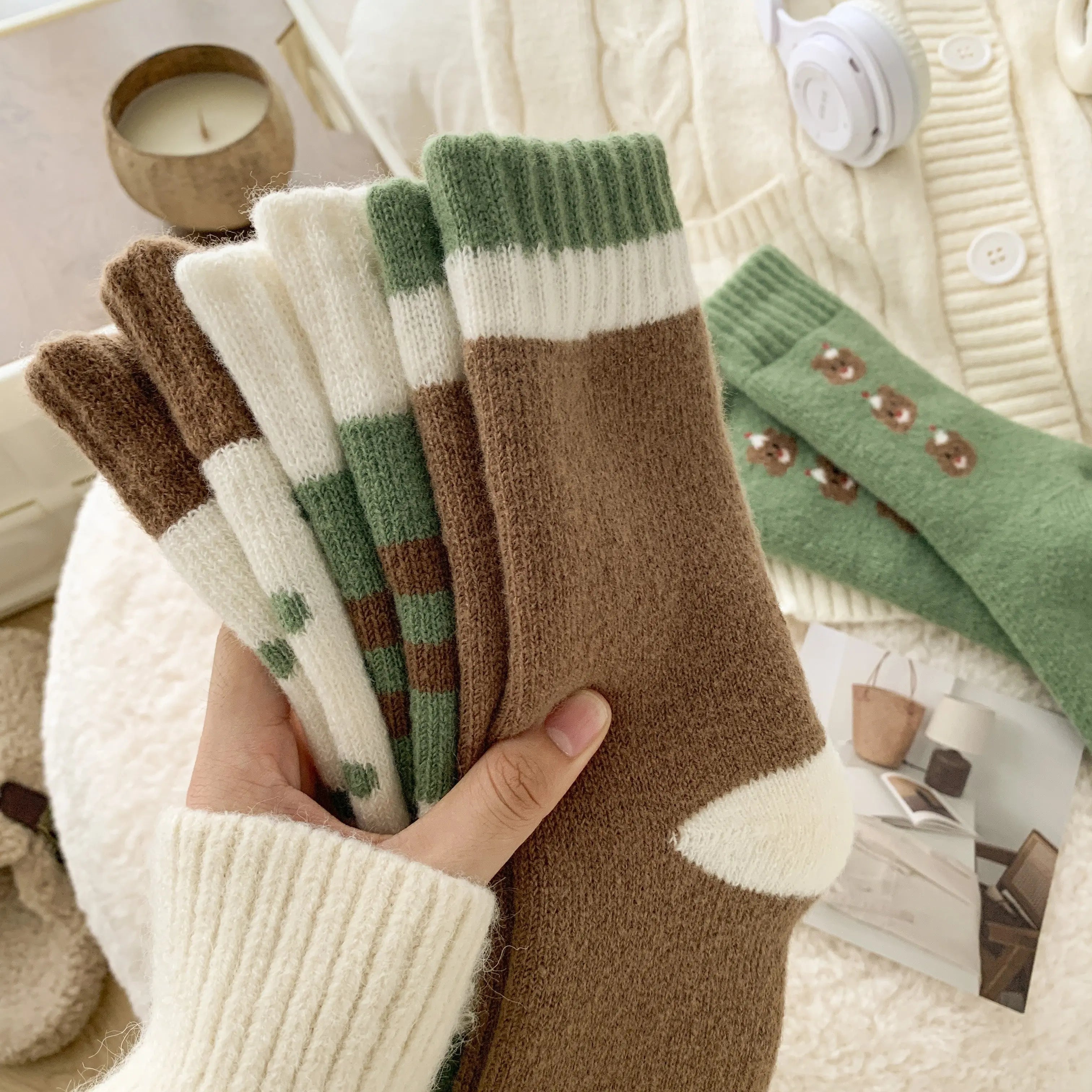 Slumblr® Winter Cozy Socks (4 Pairs) Slumblr