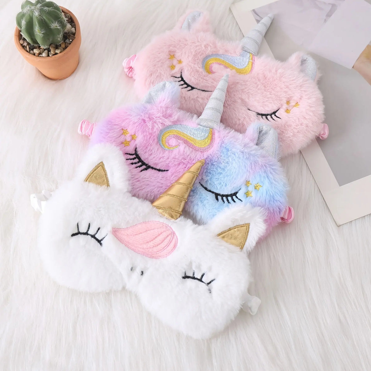 Slumblr® Cute Unicorn Sleep Mask Slumblr