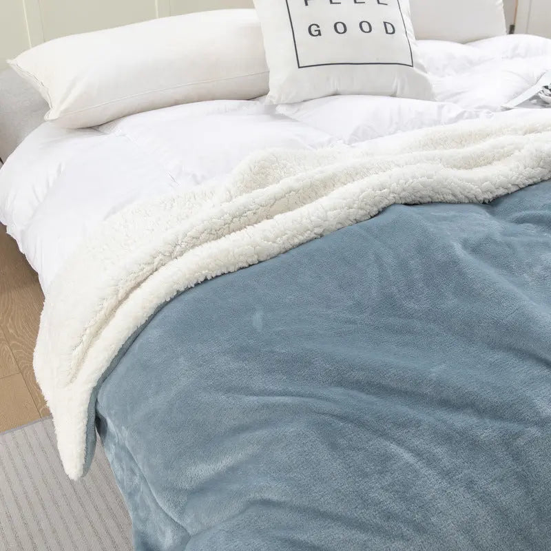 Slumblr® Lambswool Fleece Blanket Slumblr