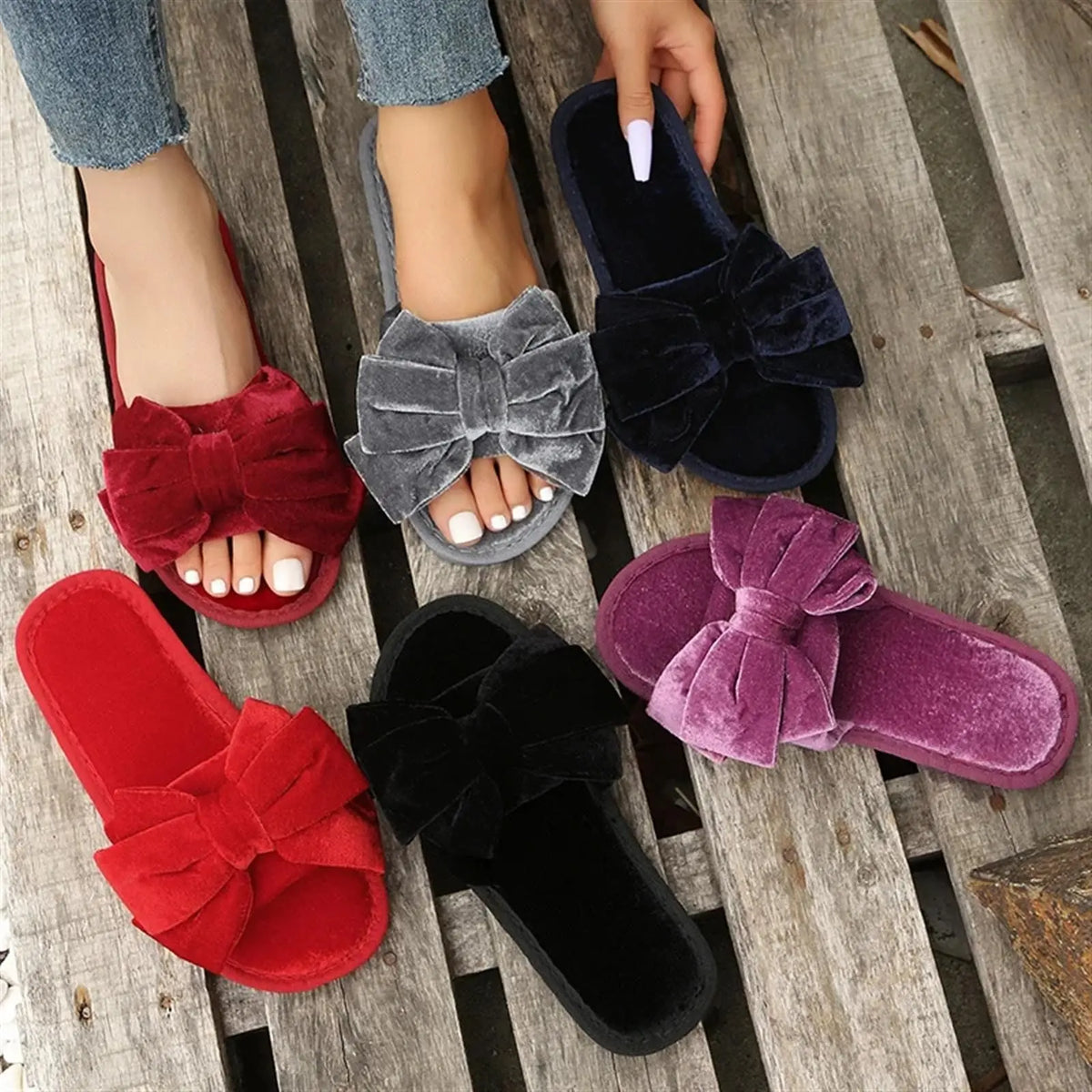 Slumblr® Velvet Bow Slippers Slumblr