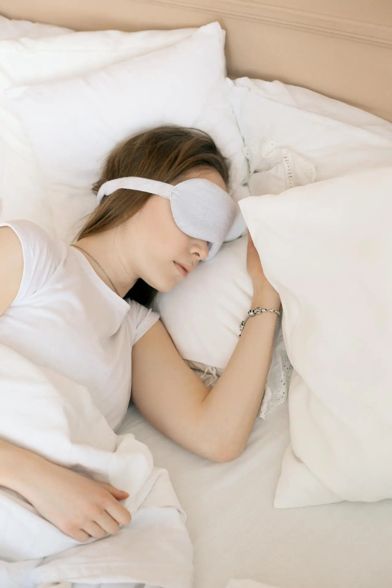 How to Tackle Insomnia and Sleep Soundly: Your Guide to Better Sleep - Slumblr