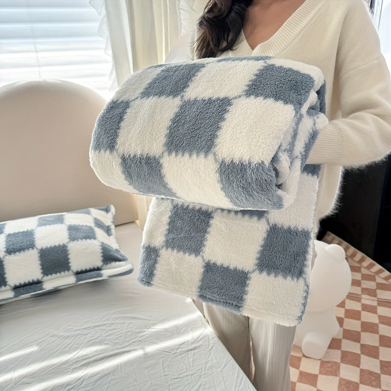 Slumblr® Checkered Flannel Fleece Blanket