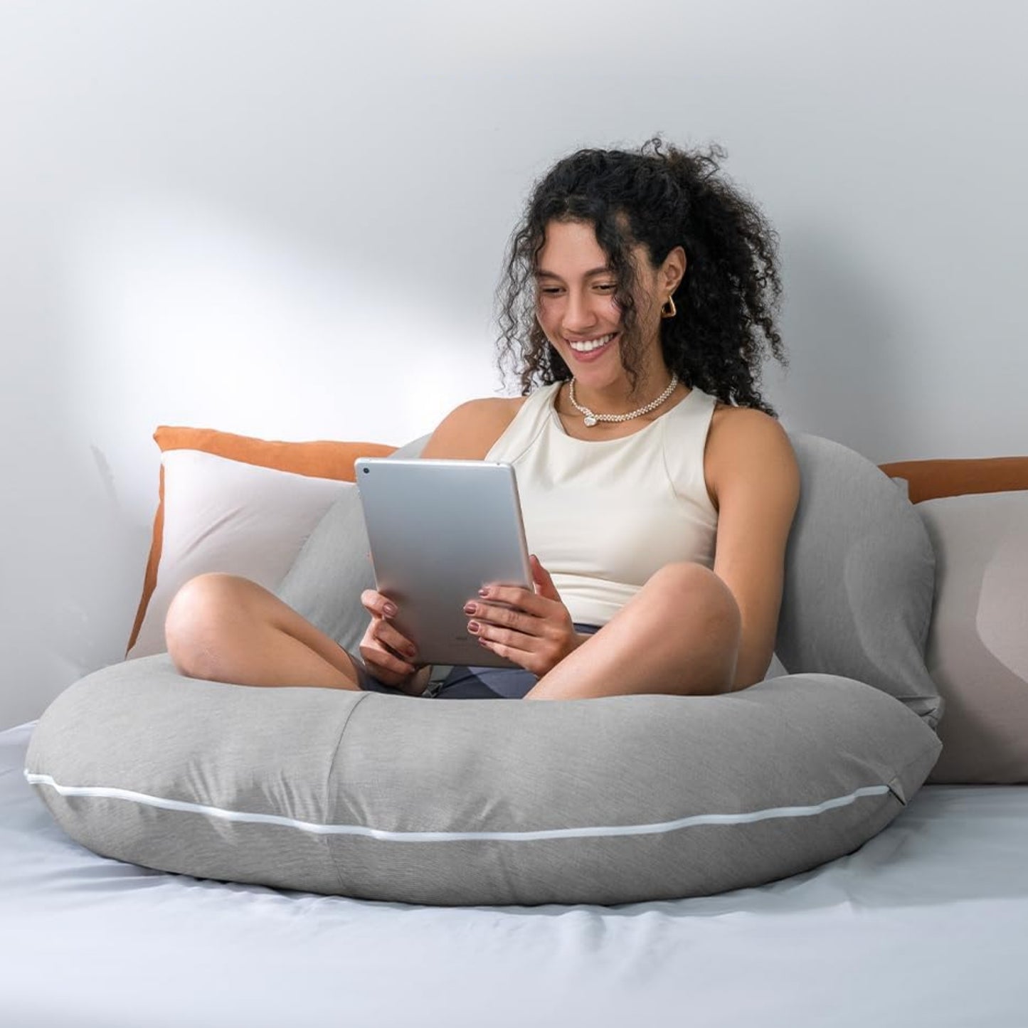 Slumblr® Reading Pillow