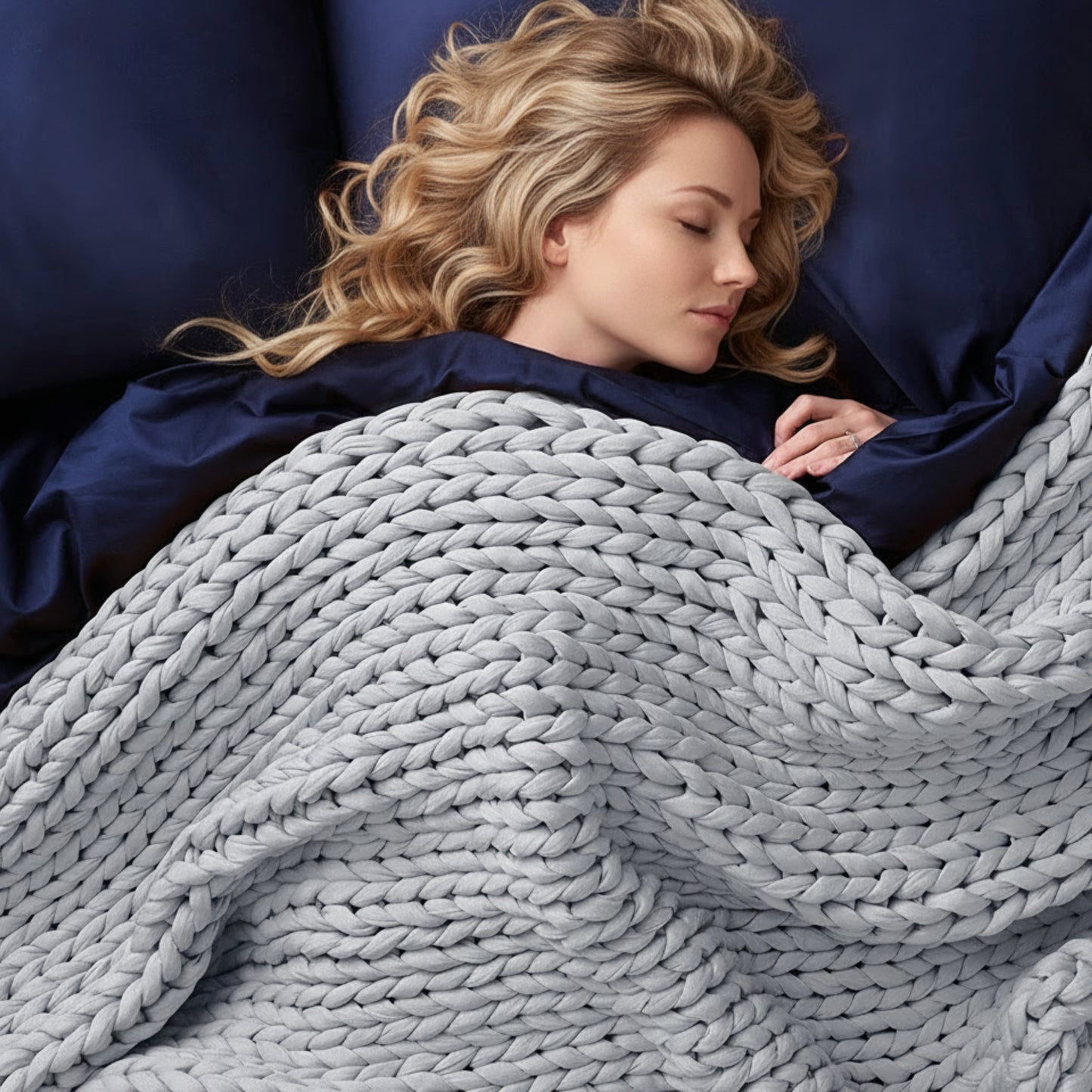 Slumblr® Handmade Minimalist Chunky Knitted Weighted Blanket