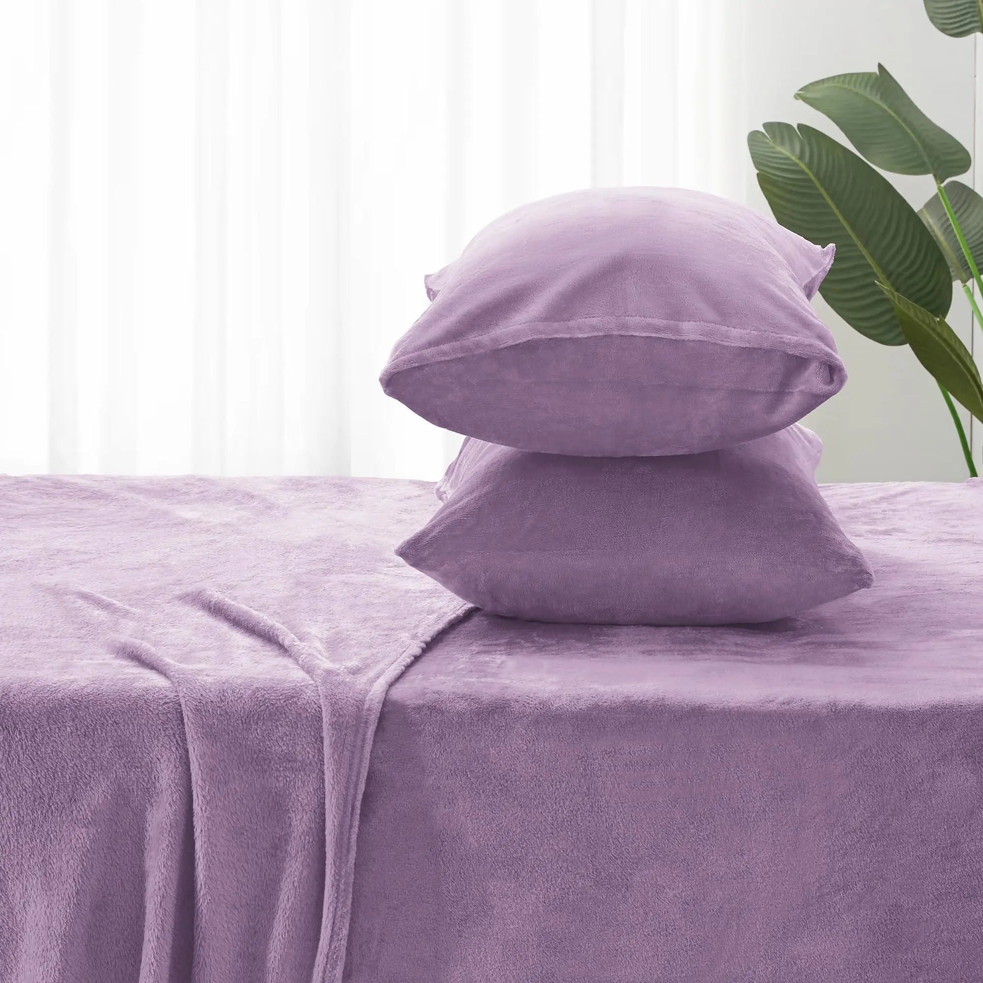 Slumblr® Flannel Fleece Bedding Set (Sheet & 2 Pillowcases) Slumblr