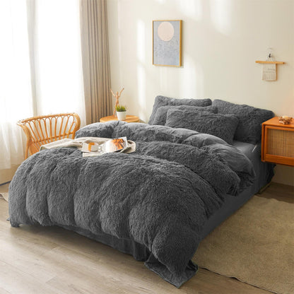 Slumblr® Luxurious 3-Piece Duvet Cover Set