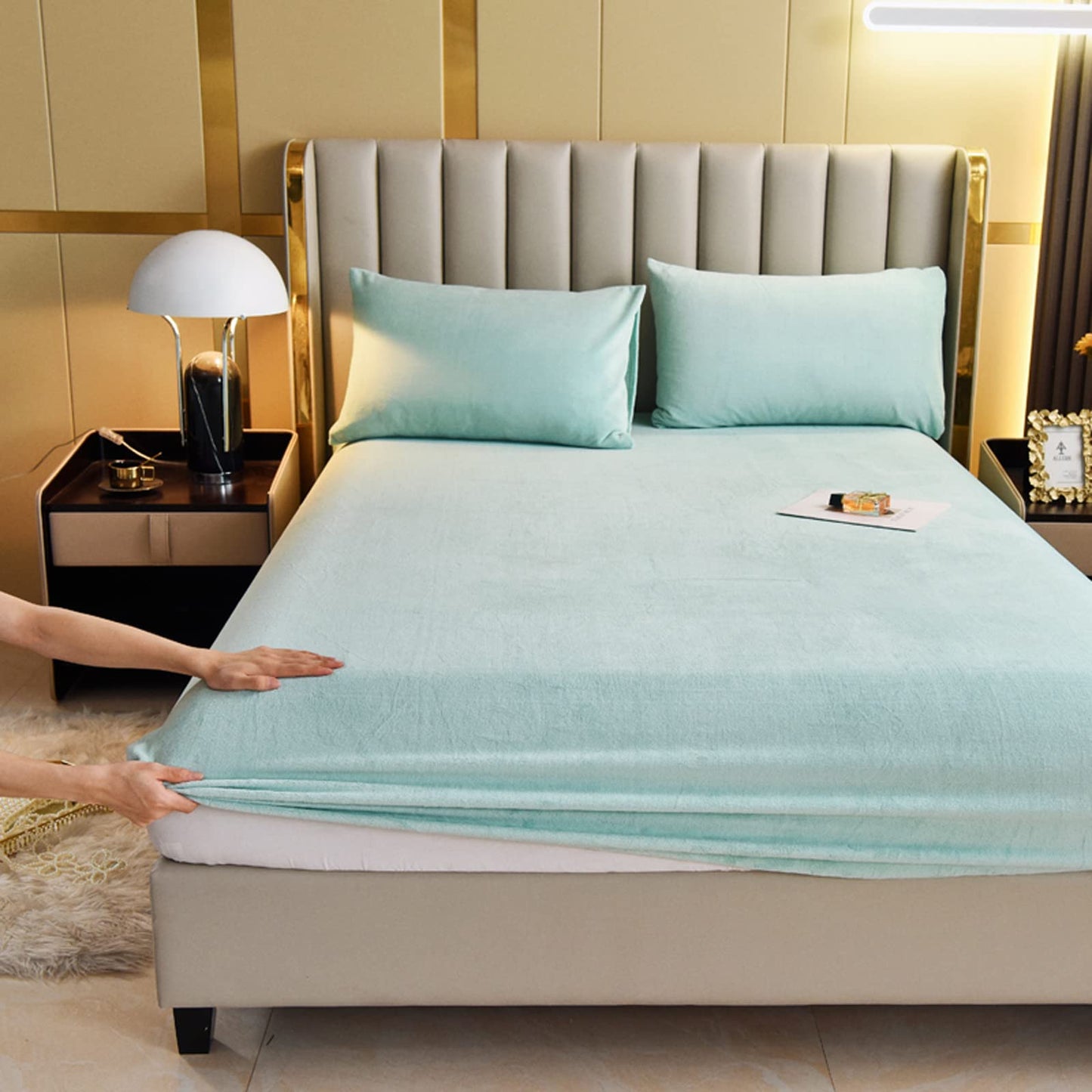 Slumblr® Velvet Thermal Mattress Cover Sheet