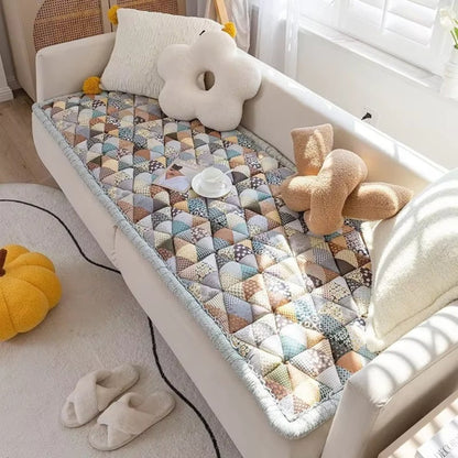 Slumblr® Warm Flower Pet Sofa Mat Blanket