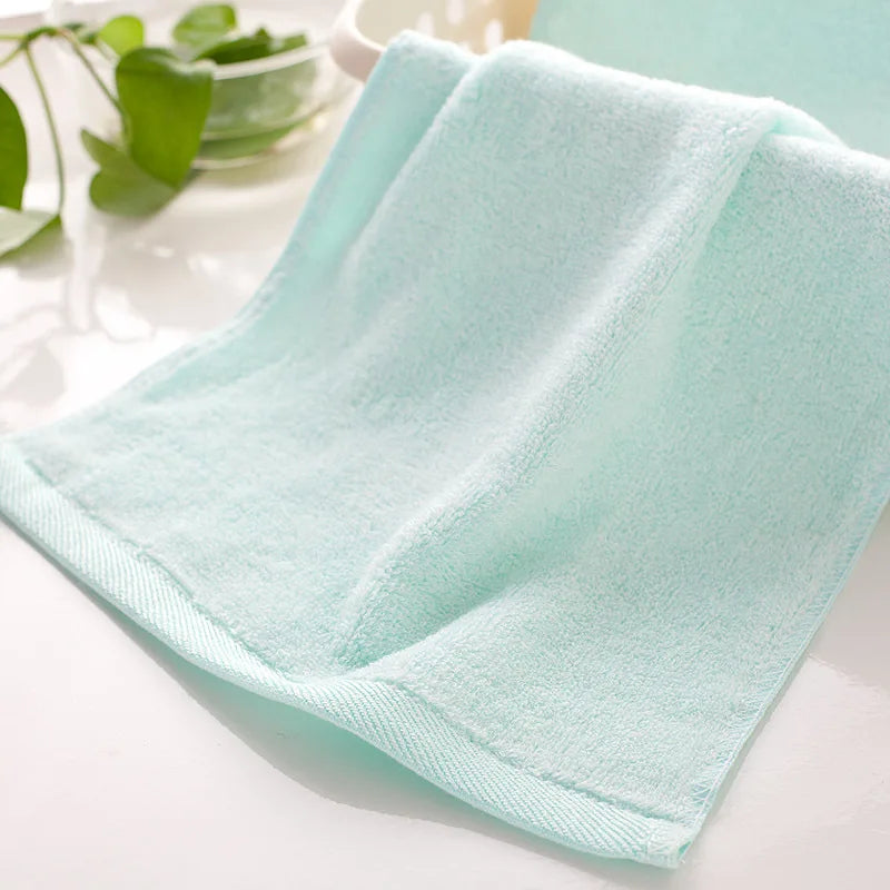 Manufacturers selling bamboo fiber thickening Small towel infant baby wipes pure color hand towel children wash face towel