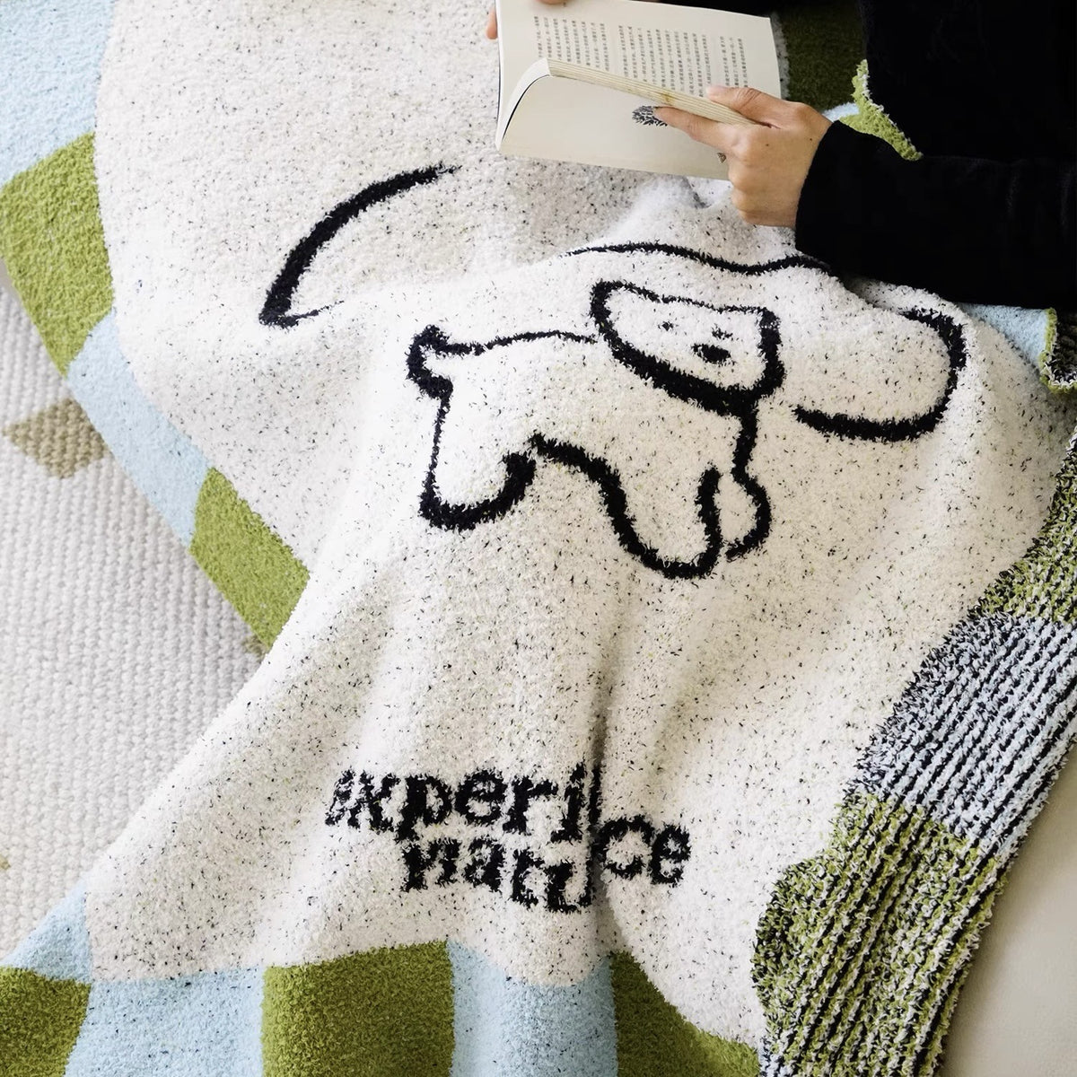 Category a Mother and Baby Natural Cute Puppy Half Velvet Blanket Nap Air-Conditioned Blanket Office Blanket Sofa Blanket