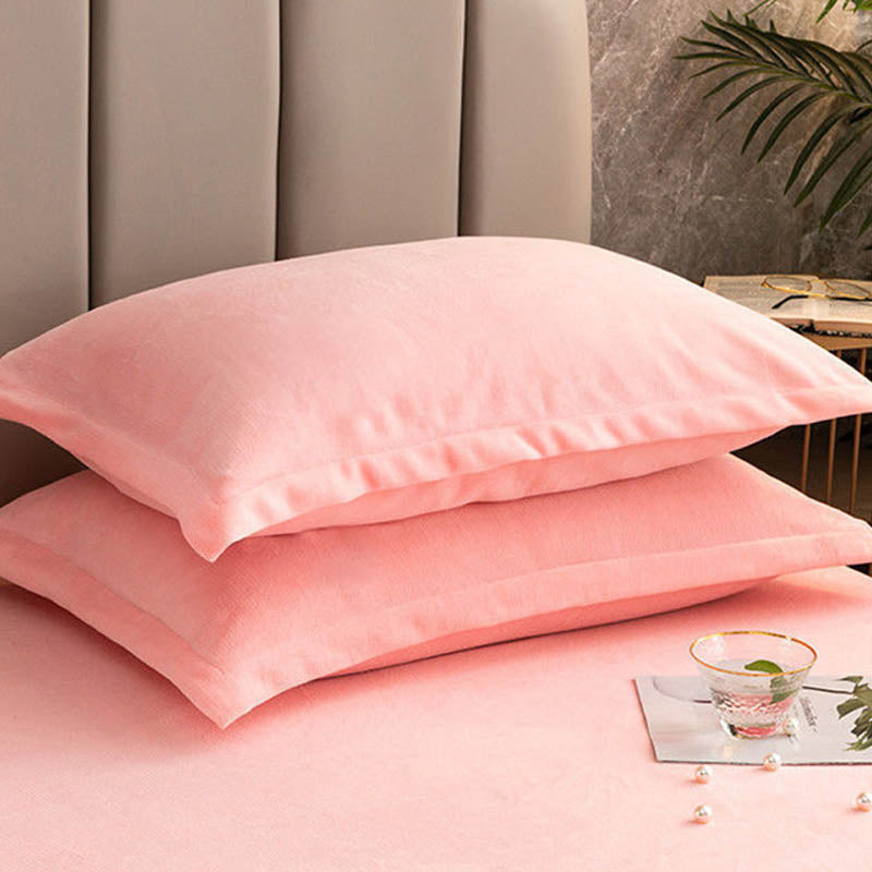 Slumblr® Coral Fleece Winter Pillowcase (2pcs)