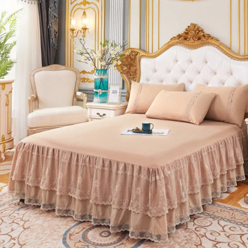 New 3 Layers Bed Skirt Lace Ruffled Bed Skirt Couvre Lit Bedroom Bed Cover Bed Skirt Non-slip Mattress Cover Bedsheet Bedspread