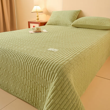 Slumblr® Lightweight Bedspreads Quilt Set for All Seasons